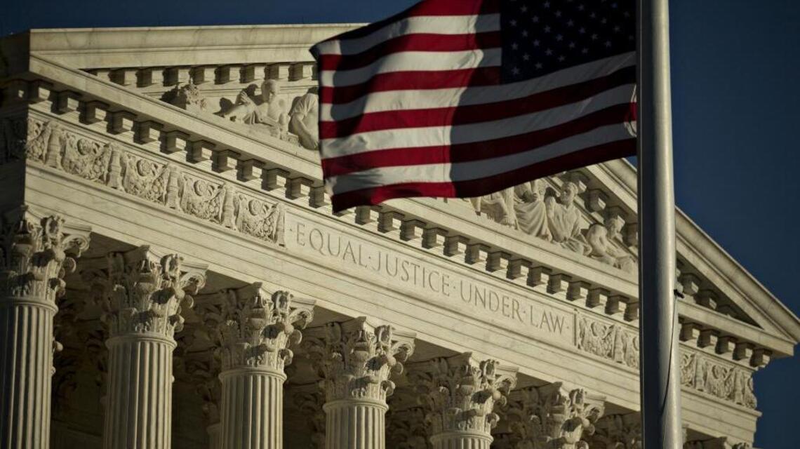 Supreme Court justice shows how to really pay our respects
