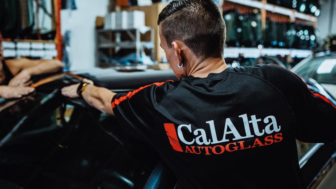 Cal-Alta Auto Glass Recognized for Trusted Service and Safety-Focused Workmanship with 2026 Consumer Choice Award in Southern Alberta 