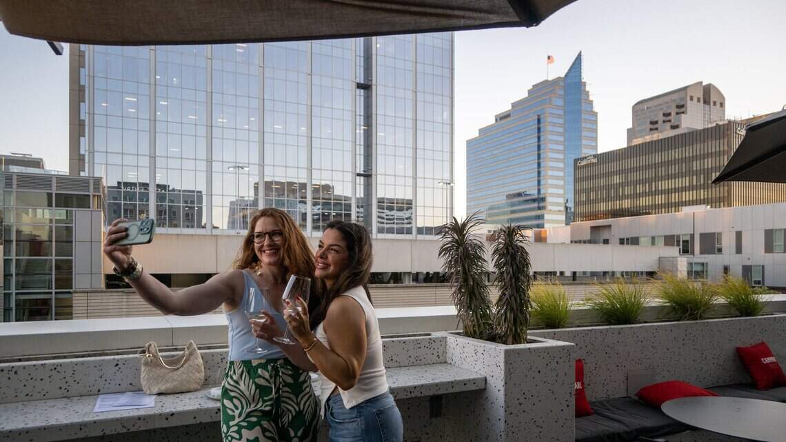 Want to eat out(side)? 30 Sacramento spots to enjoy food and drink al fresco