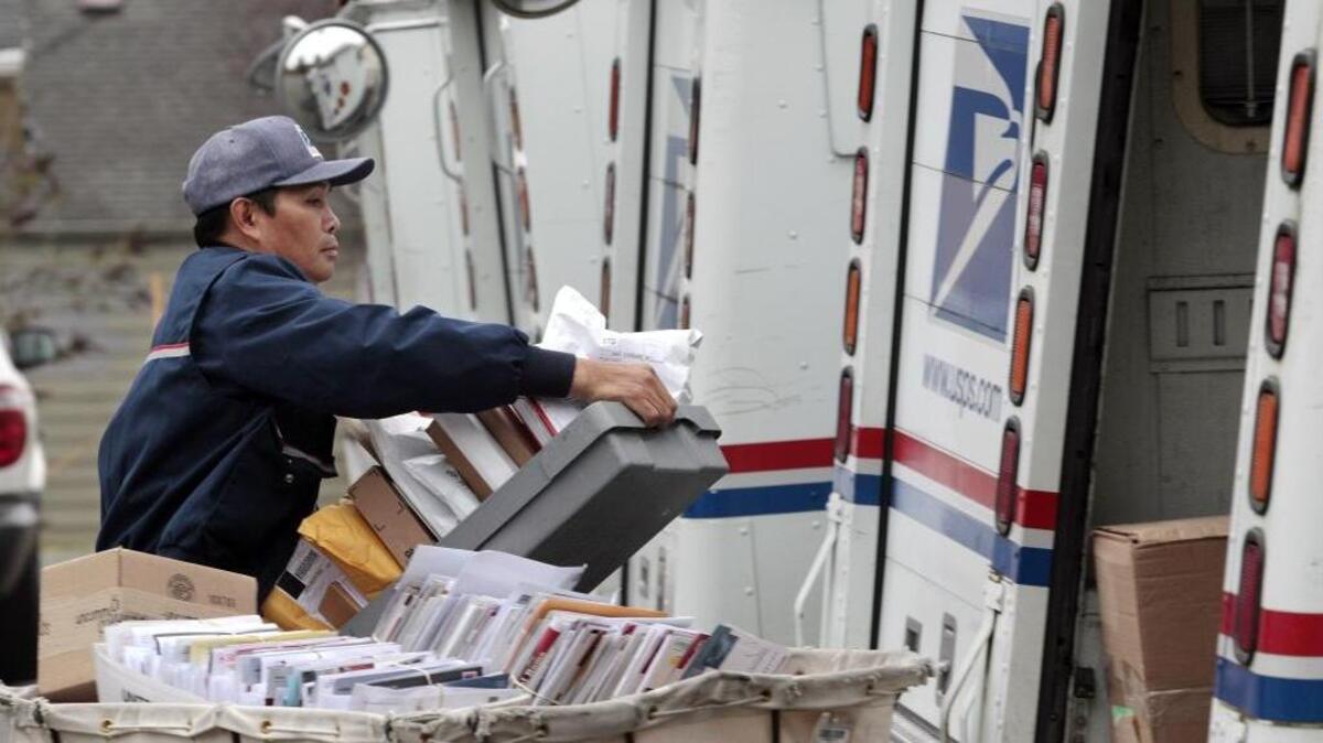 Will your package and presents be delayed because of winter weather? Here’s what UPS, Postal Service and FedEx say customers can expect this winter.