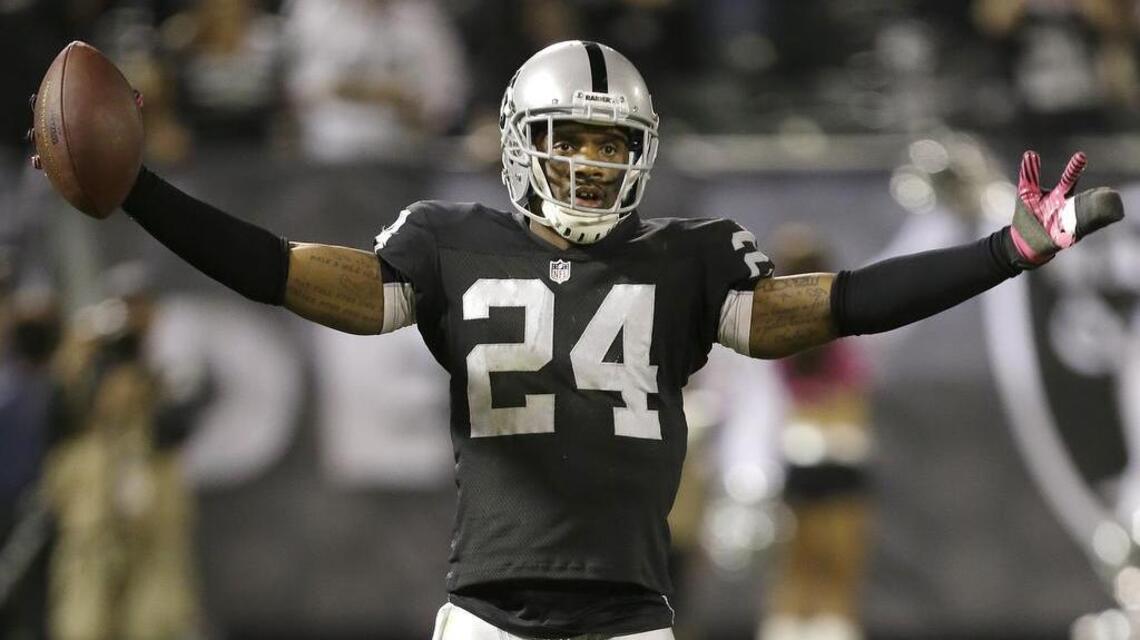 Raiders notebook: Charles Woodson returns to camp, analyzes the current roster