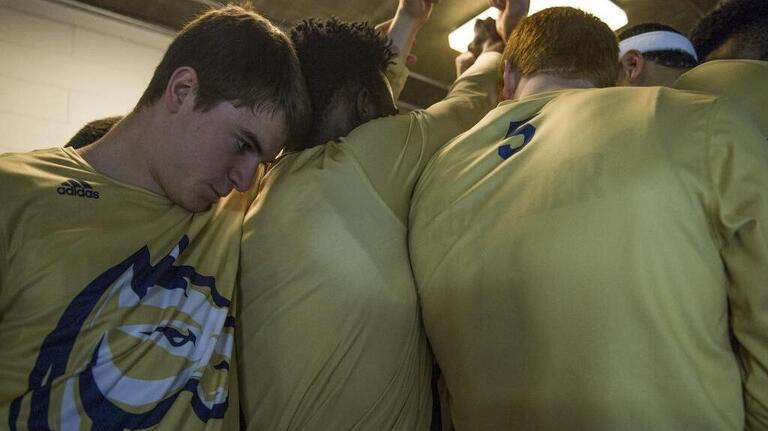 Gallery: UC Davis men's basketball falls to Air Force Falcons, 67-60