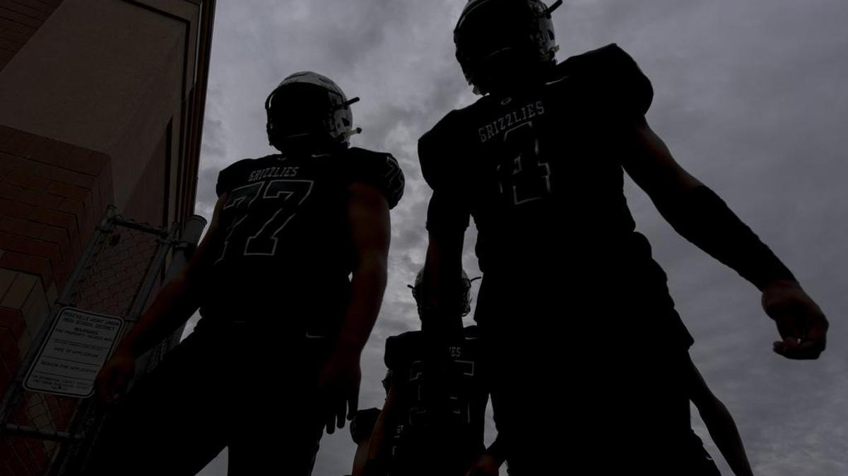 The Granite Bay Grizzlies head out to warm up as Granite Bay hosts Del Oro on Friday, Sept. 14, 2018.