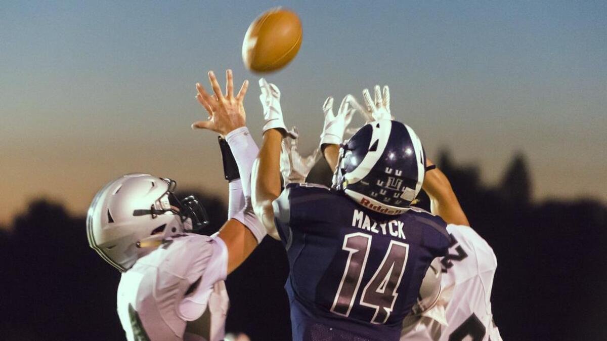The Ponderosa defense knocks down a pass intended for Casa Roble’s Riley Mazyck (14) during the second quarter Sept. 7, 2018.