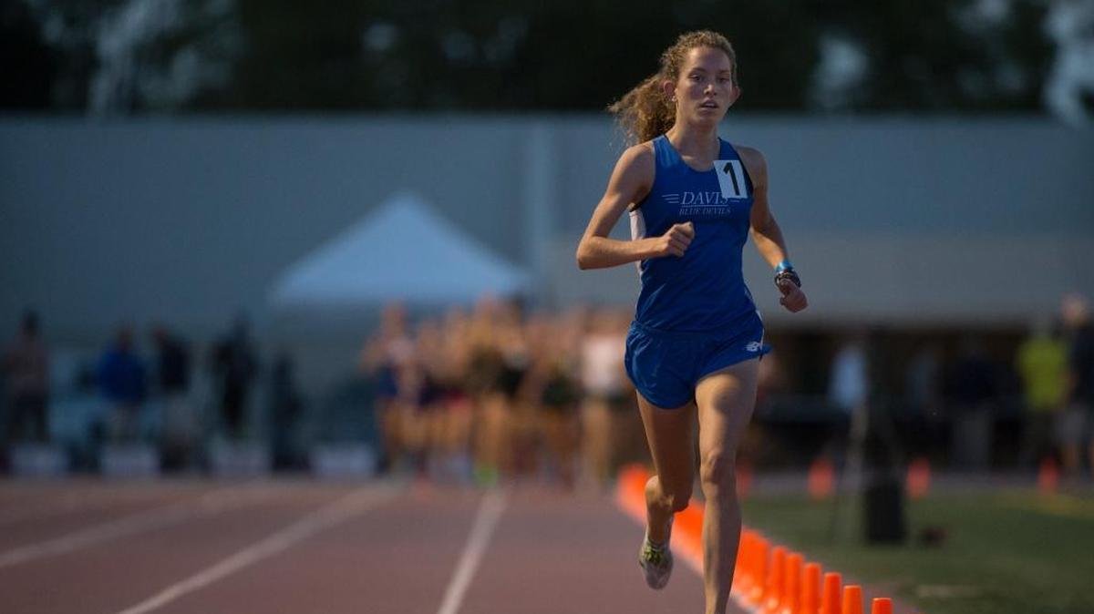 Fiona O’Keeffe of Davis High won the girls’ 1,600 at Saturday’s Meet of Champions at American River College. . ... O’Keeffe competes in the 3,200-meters at the Masters Track and Field meet, Friday, May 29, 2015 in Elk Grove.