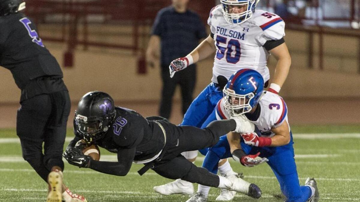Javon Felton, center, and No. 5 Sacramento will face No. 4 Del Campo in the second round of the Sac-Joaquin Section Division II football playoffs.