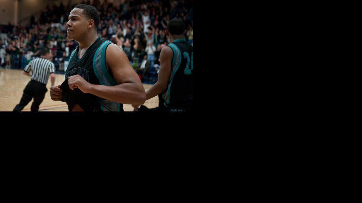 
Sheldon’s Darius Nelson leaves the court after a loss in the 2011 NorCal semifinals.
