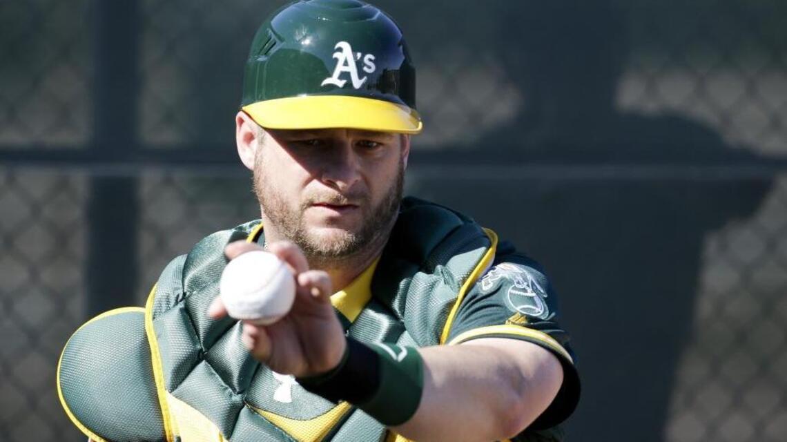 A’s reflect on 2016 season mostly spent in ‘crisis mode’