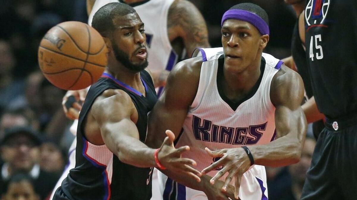 The Los Angeles Clippers’ Chris Paul, left, forces the Sacramento Kings’ Rajon Rondo to pass during an NBA basketball game on Saturday, Jan. 16, 2016 at Staples Center in Los Angeles.