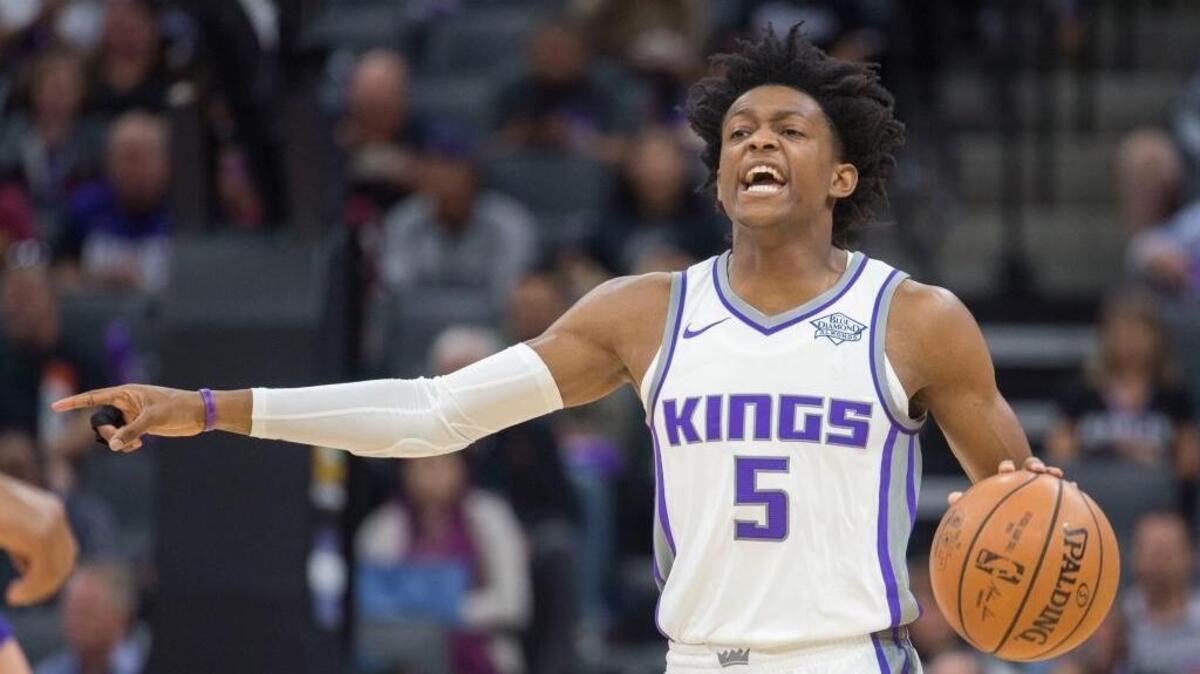 Kings rookie point guard De’Aaron Fox is a gamer, both on the basketball court and with the controller. He launched a YouTube channel Thursday dedicated largely to video games.