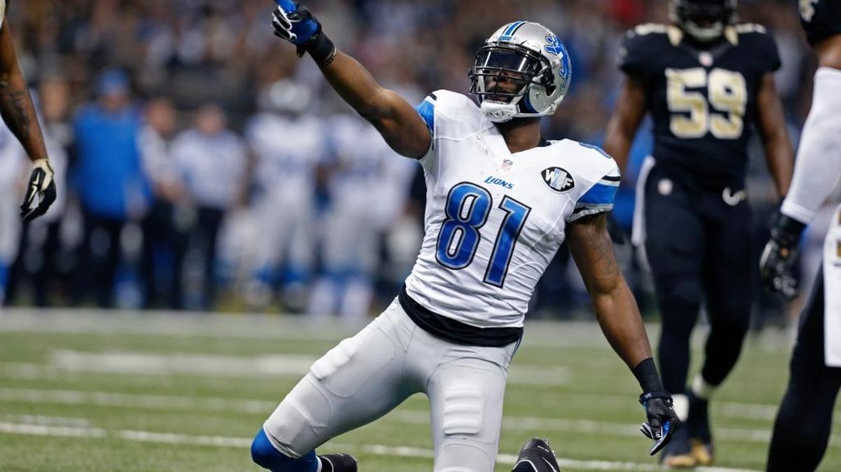 Detroit Lions wide receiver Calvin Johnson (81) reacts after a first down reception during an NFL football game against the New Orleans Saints in New Orleans, Monday, Dec. 21, 2015.
