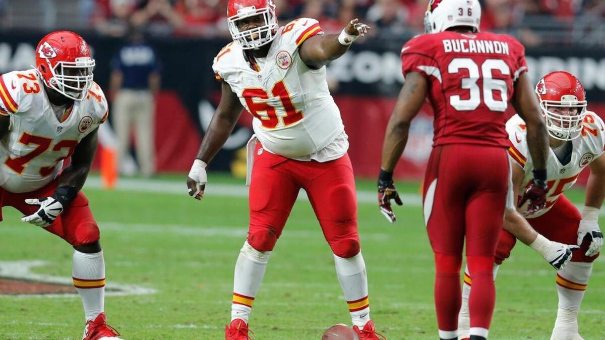 
Rodney Hudson (61) left Kansas City after four seasons and signed with the division-rival Raiders. His five-year, $44.5 million deal makes him the NFL’s highest-paid center.

