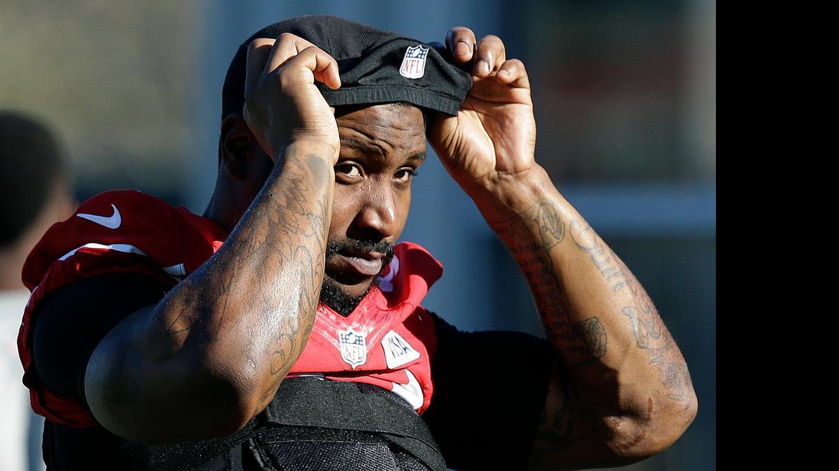 
San Francisco 49ers' NaVorro Bowman prepares for NFL football practice in Santa Clara, Calif., Thursday, Jan. 16, 2014. Bowman has taken on an added leadership role this year after the departures of Frank Gore, Patrick Willis and Justin Smith.
