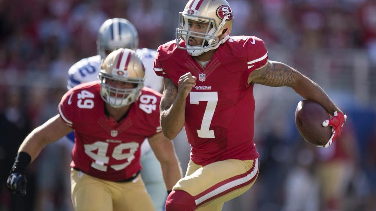 
49ers quarterback Colin Kaepernick (7) runs for nine yards in the first quarter as the San Francisco 49ers hosted the Dallas Cowboys on Sunday, August 23, 2015 at Levi Stadium in Santa Clara, Calif.
