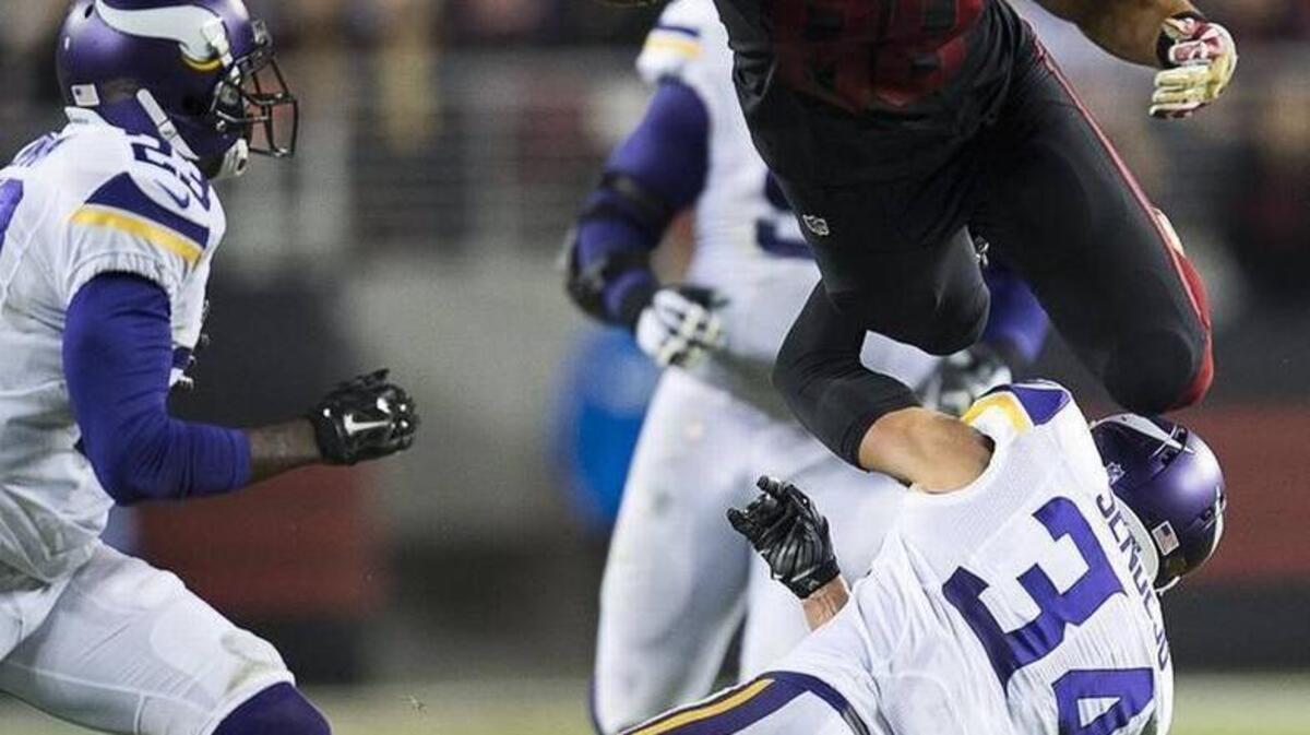
Garrett Celek finished Monday’s game with three catches for the 49ers. He needs one more catch to set a season-high in that category.
