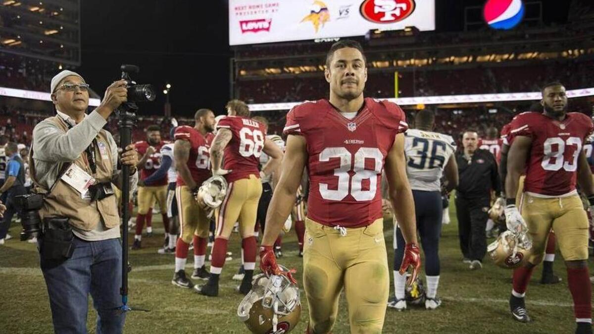 
Jarryd Hayne is listed as a starter at punt returner ... along with Reggie Bush. The 49ers have not said who will handle that job in Week 1.
