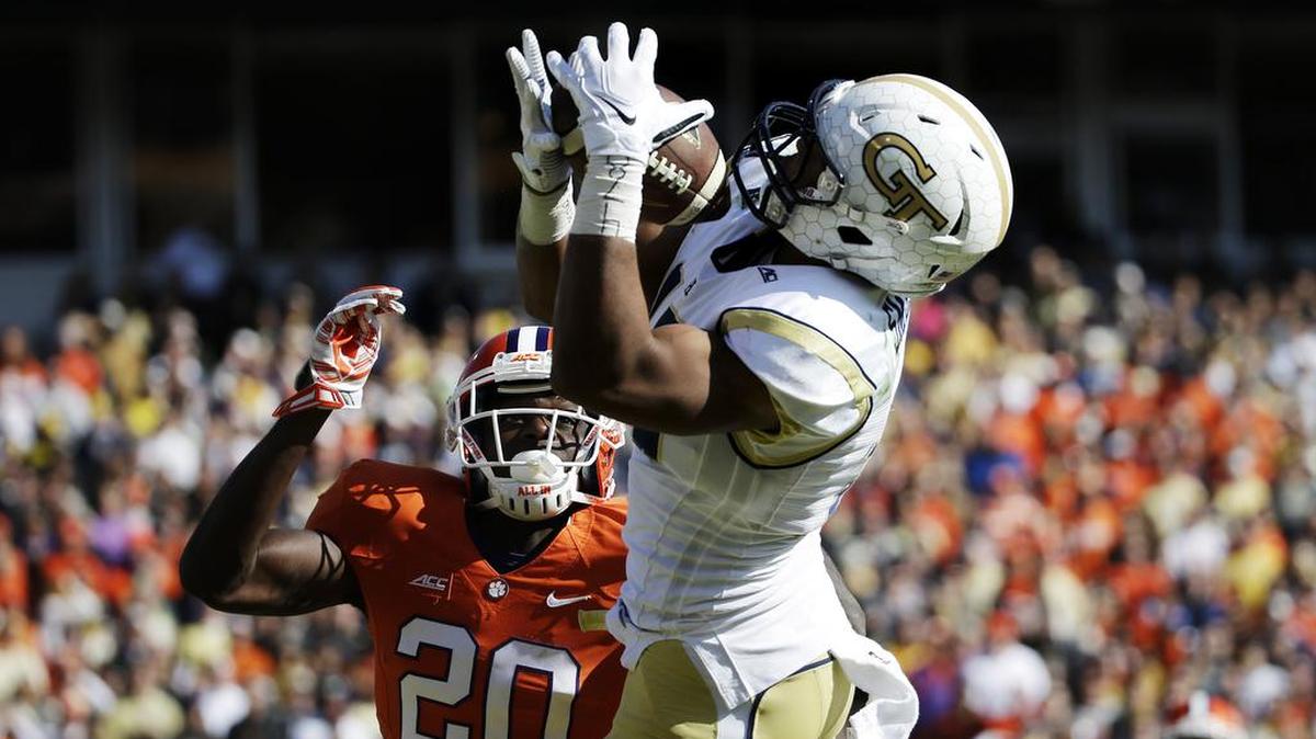 DeAndre Smelter: Smelter suffered a torn ACL in November 2014 while at Georgia Tech and has spent the time since recovering. He had 35 receptions for 715 yards and seven touchdowns in 10 games for the Yellow Jackets before the injury. ... Georgia Tech’s DeAndre Smelter, right, catches a touchdown pass against Clemson’s Jayron Kearse in the third quarter of an NCAA college football game on Nov. 15, 2014, in Atlanta.