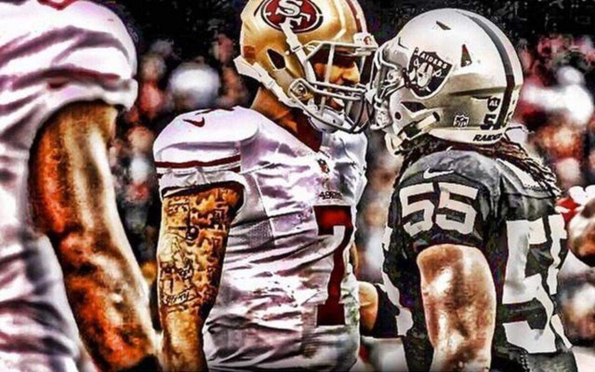 
Colin Kaepernick had exchanges like this throughout the second half of Sunday’s 49ers-Raiders game.
