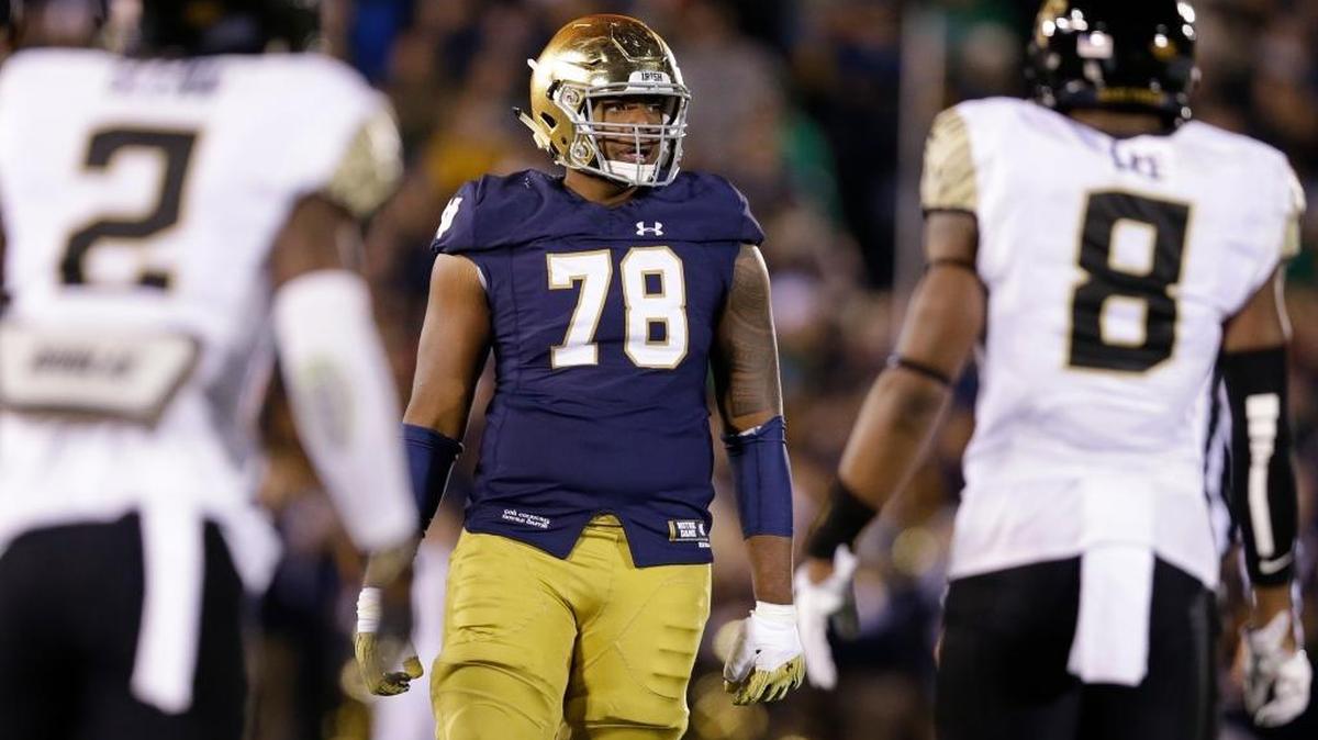 Notre Dame offensive lineman Ronnie Stanley (78) during the second half of an NCAA college football game against Wake Forest in South Bend, Ind., Saturday, Nov. 14, 2015. Notre Dame defeated Wake Forest 28-7.
