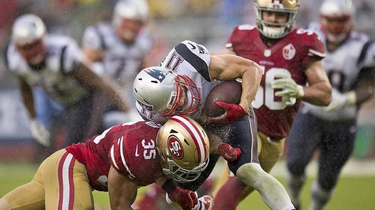 Longtime San Francisco 49ers safety Eric Reid said he is beginning to embrace his new role at linebacker.