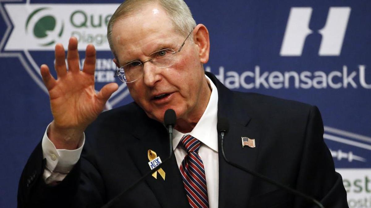 Former New York Giants coach Tom Coughlin speaks during a news conference in East Rutherford, N.J., on Tuesday, Jan. 5, 2016, the day after he resigned from his position. He has interviewed for the 49ers’ head-coaching position.