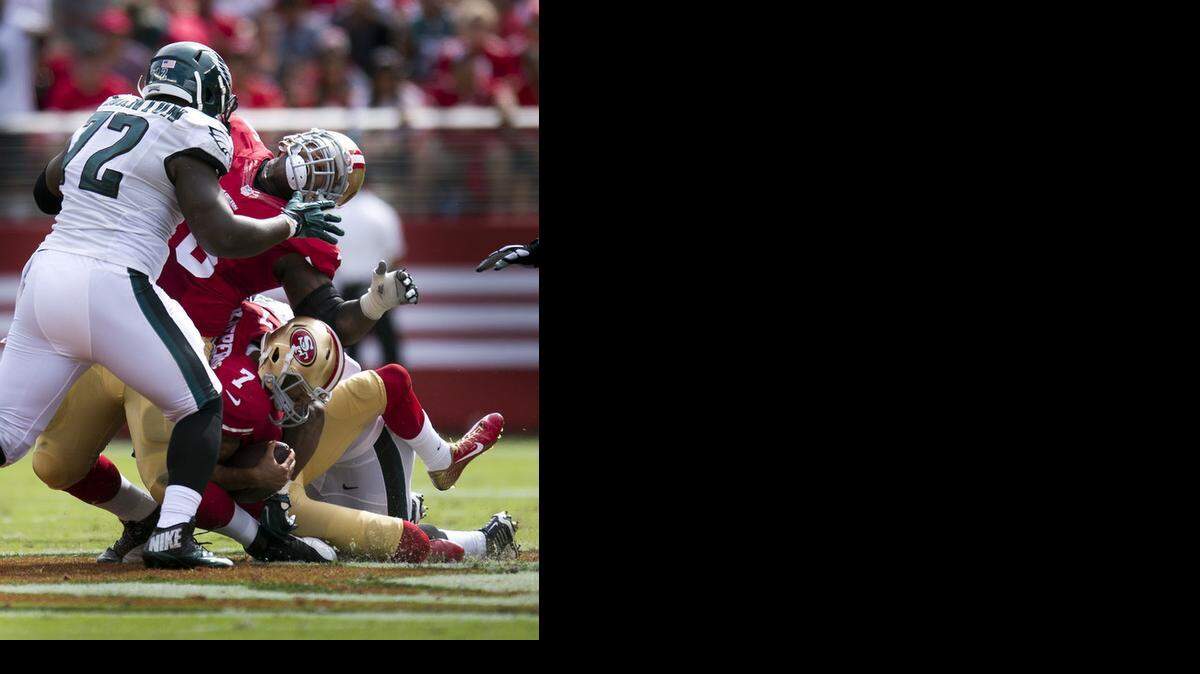 
Anthony Davis is “feeling better” after suffering a concussion against the Giants on Nov. 16, but the 49ers’ right tackle was not on hand for Monday’s practice session
