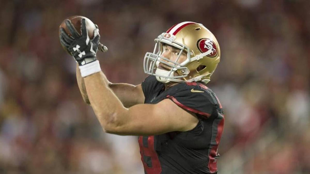 The 49ers have traded former second-round pick Vance McDonald.