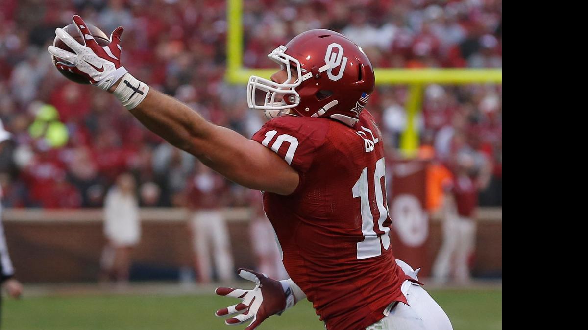 
Tight end Blake Bell, a fourth-round pick for the 49ers this month, is among the players taking part in this weekend’s rookie minicamp.
