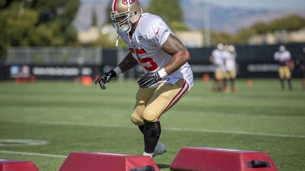 
San Francisco 49ers OLB Ahmad Brooks runs through a agility drill during the teams first practice in shoulder pads at the teams training facility in Santa Clara on Tuesday, Aug. 4, 2015.
