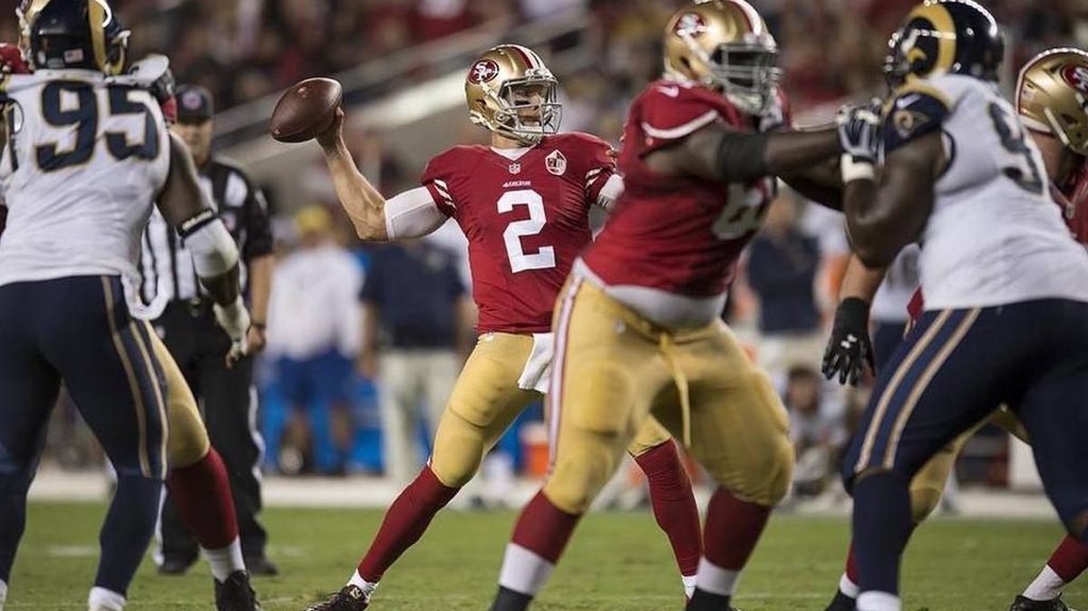 Quarterback Blaine Gabbert throws against the Los Angeles Rams in Week 1. Gabbert wasn’t sacked in the game.