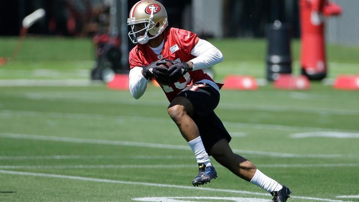 San Francisco 49ers wide receiver DeAndre Smelter runs during practice at the team's NFL football facility in Santa Clara, Calif., Tuesday, May 17, 2016.