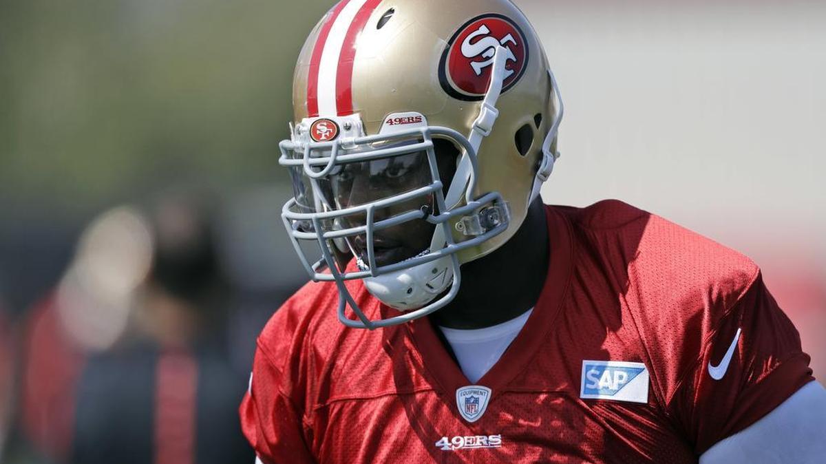 San Francisco 49ers lineman Anthony Davis will miss Sunday’s game with the Carolina Panthers, sidelined after suffering a concussion in practice.
