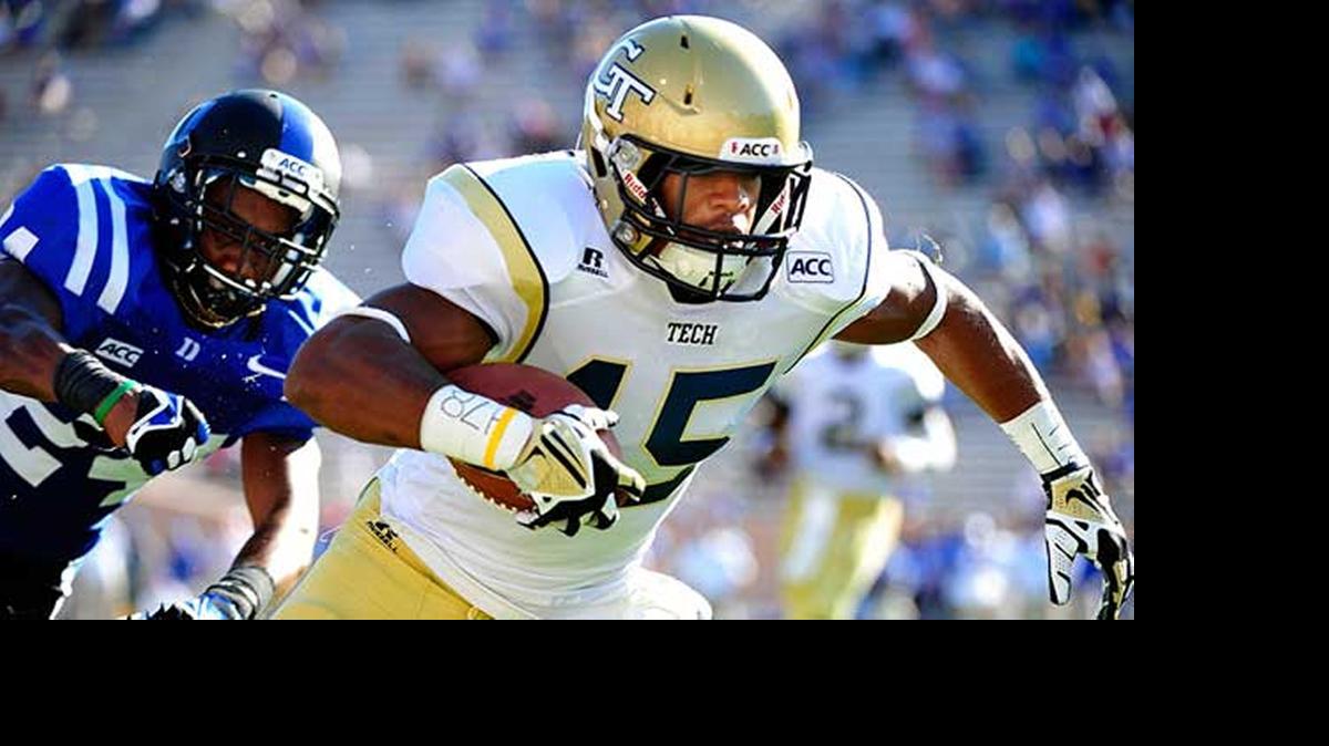 
Receiver DeAndre Smelter, taken in the fourth round of the draft, was one of nine players the 49ers signed to contracts on Monday.
