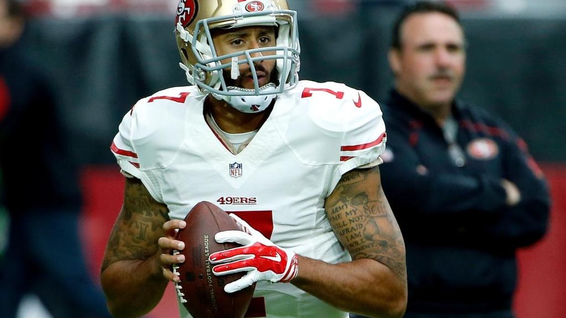 
San Francisco 49ers quarterback Colin Kaepernick (7) warms up prior to an NFL football game against the Arizona Cardinals, Sunday, Sept. 27, 2015, in Glendale, Ariz. 
