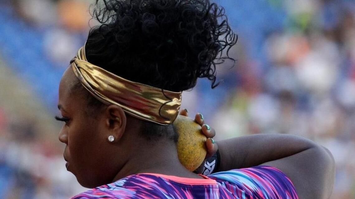 She won Olympic gold, he 49ers Super Bowls. At Sac State, Carter family glory aligns.